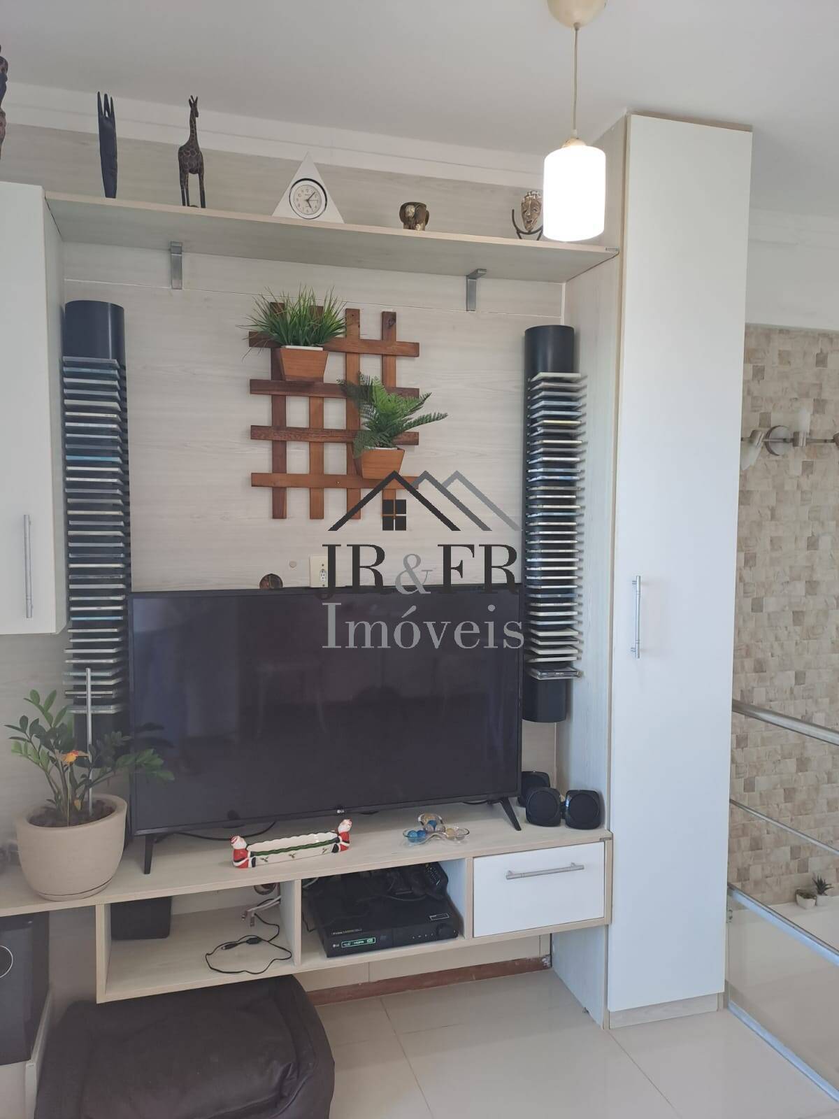 Apartamento à venda com 3 quartos, 135m² - Foto 12