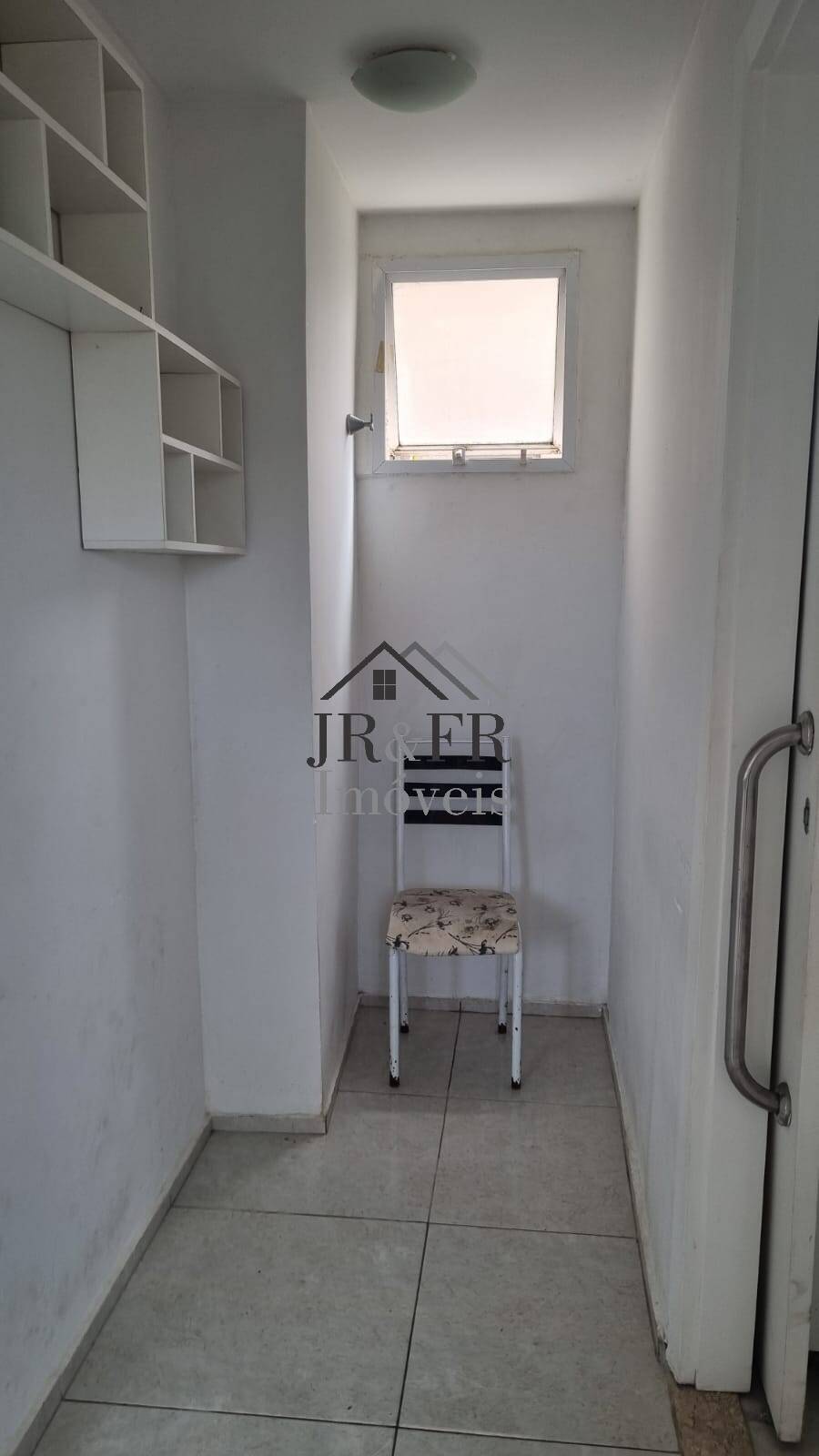 Apartamento à venda e aluguel com 1 quarto, 40m² - Foto 19